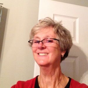 Meet your Posher, Lyn